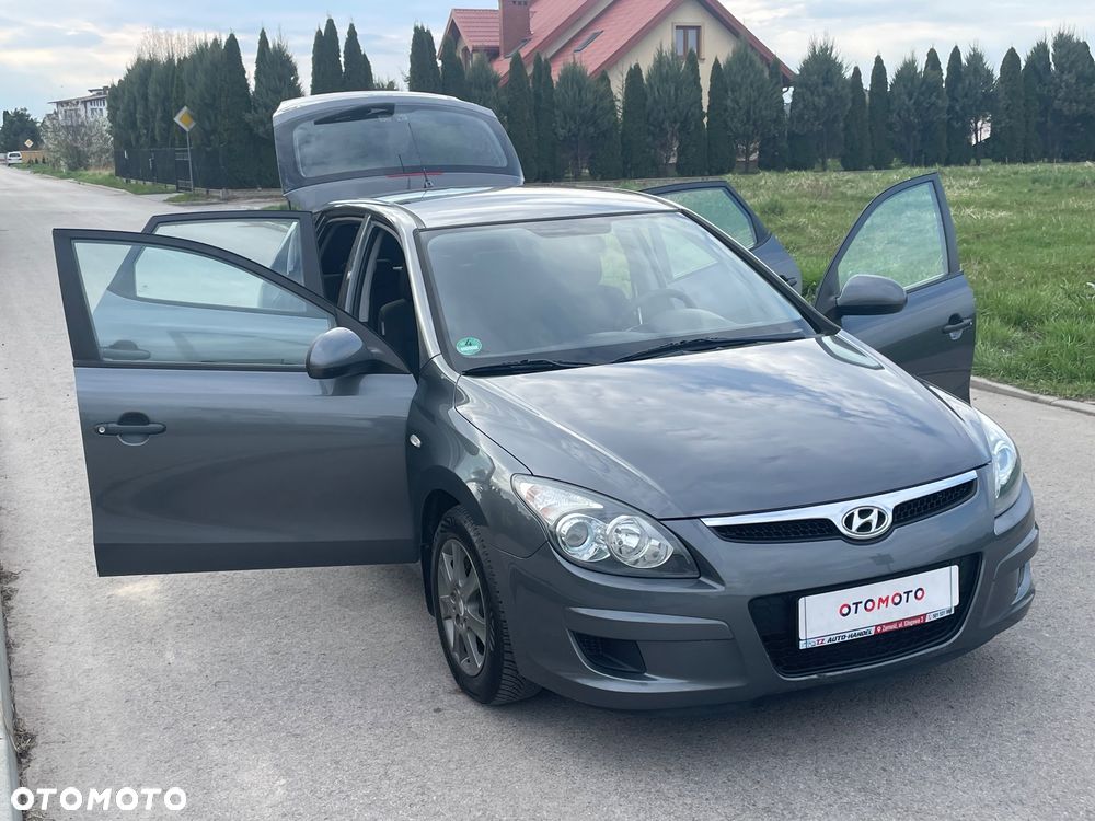 Hyundai i30 1.4 Classic + - 37