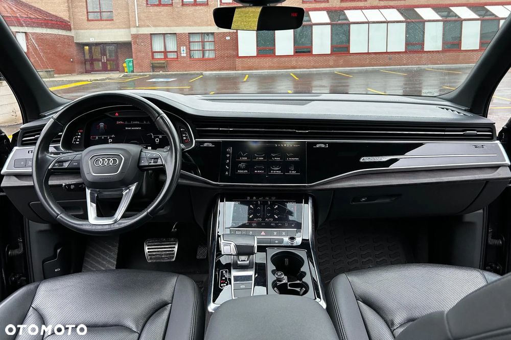 Audi Q7 - 15