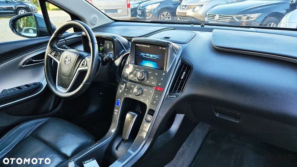 Opel Ampera - 39