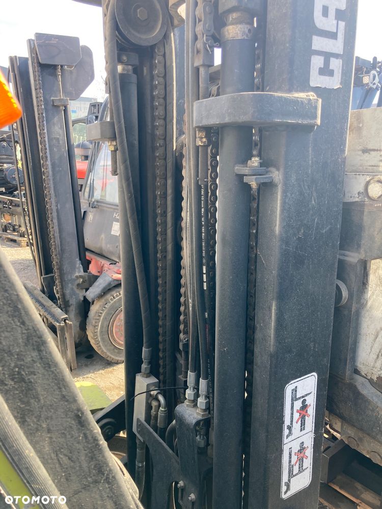 Clark [2007] Wózek widłowy CLARK C30L 3tony gaz - 11