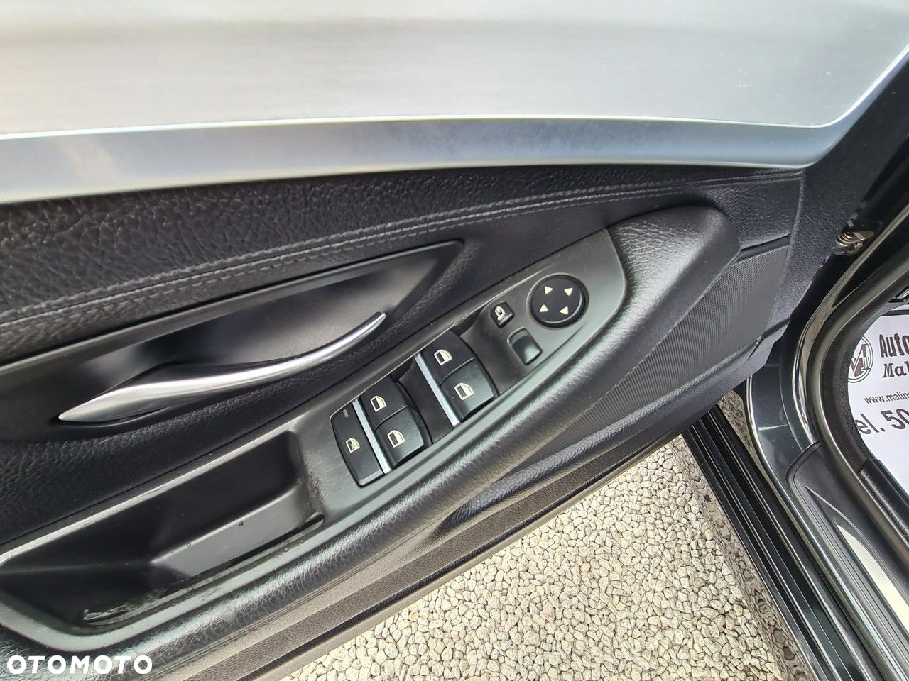 BMW Seria 5 520d - 25