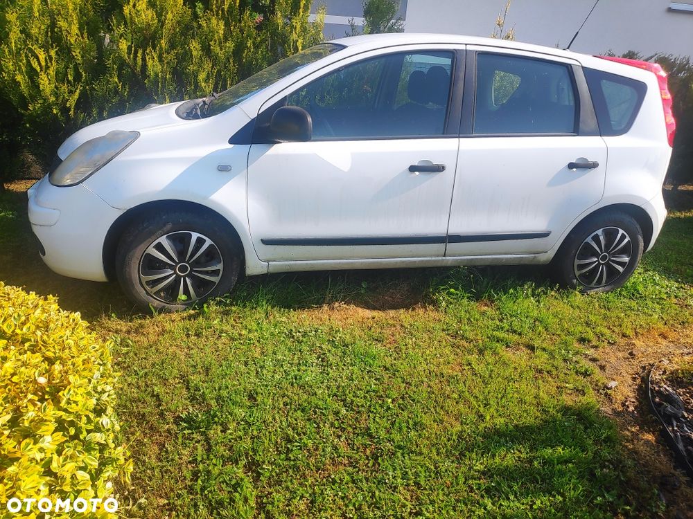 Nissan Note - 1