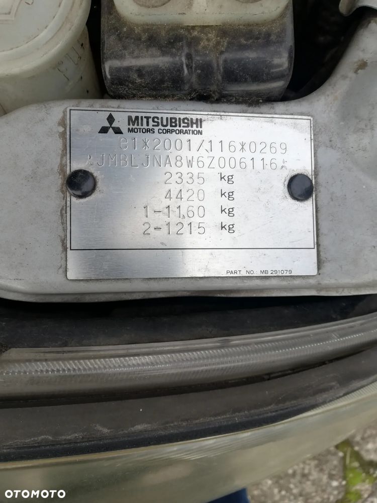 Mitsubishi Grandis 2.0 DI-D Invite - 11