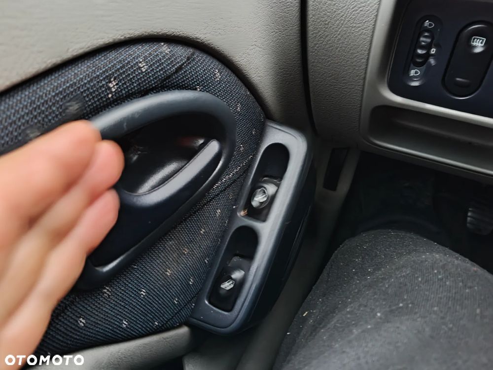 Renault Thalia 1.4 Access - 17