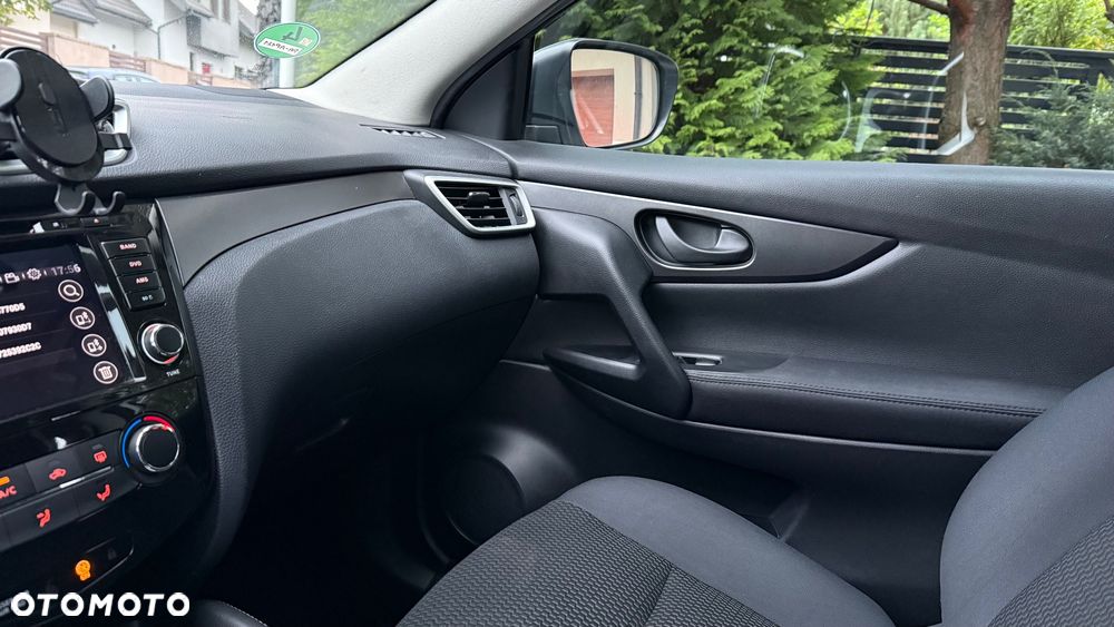 Nissan Qashqai 1.2 DIG-T Acenta - 25