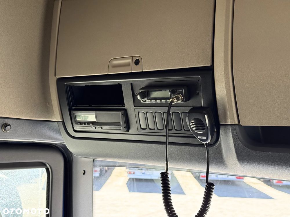 Scania R450 / LOW DECK / CROWN EDITION - 9