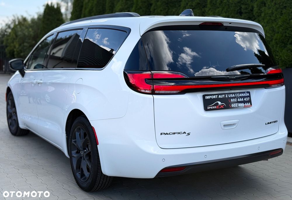 Chrysler Pacifica - 7