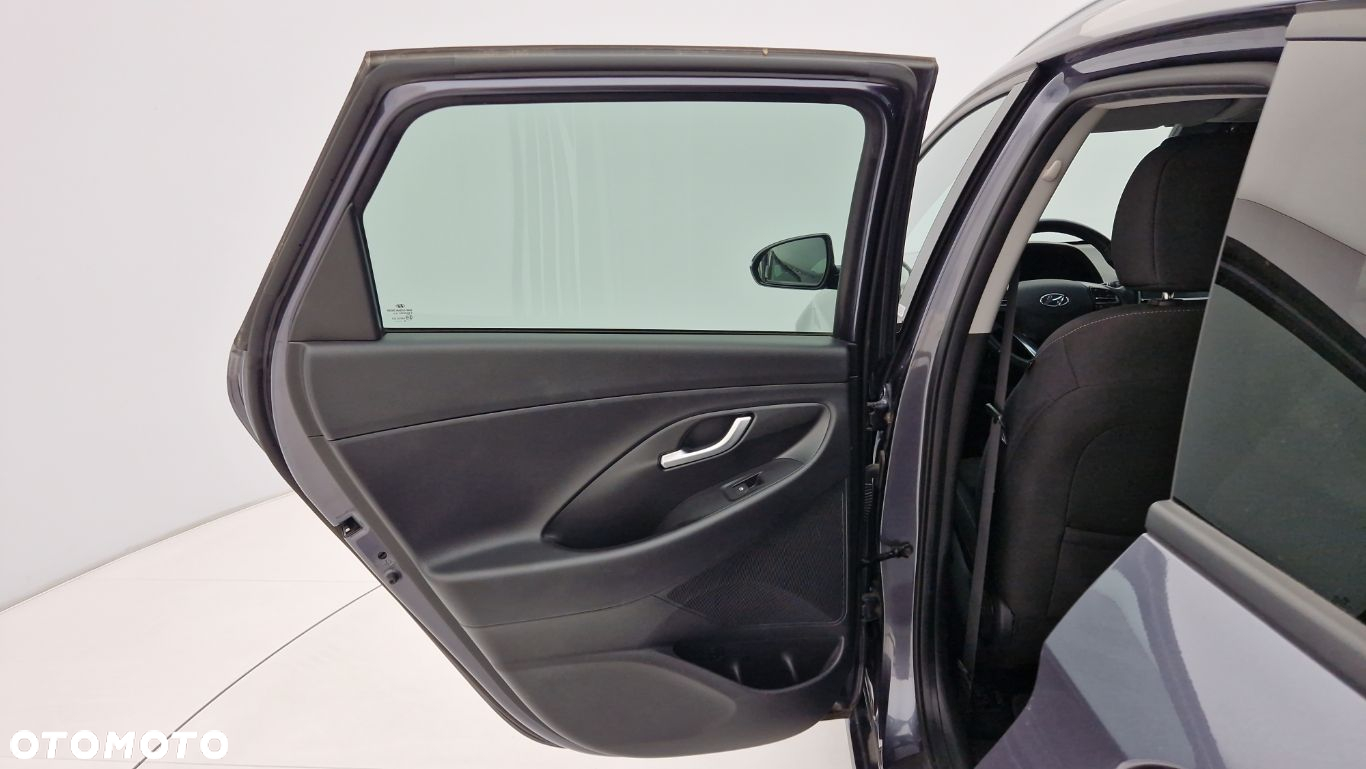Hyundai i30 - 21