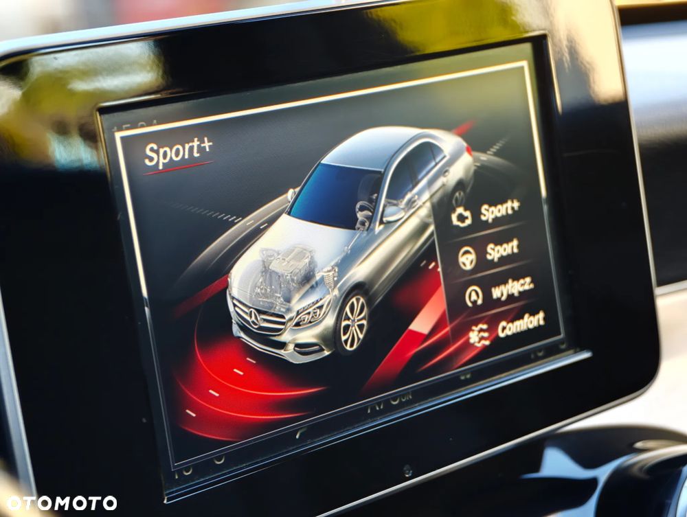 Mercedes-Benz Klasa C 180 7G-TRONIC - 16