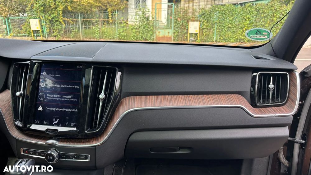 Volvo XC 60 T6 AWD Inscription - 9