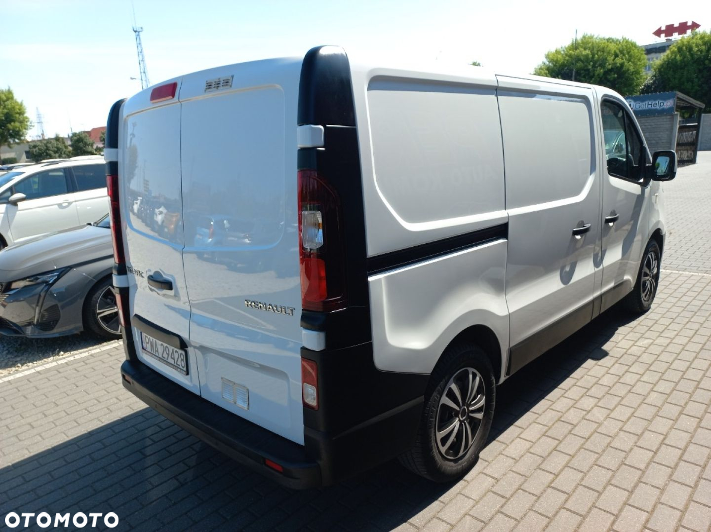 Renault TRAFIC - 8