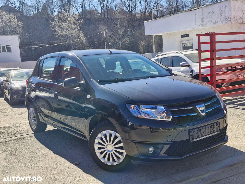 Dacia Sandero 1.2 16V 75 Laureate - 2