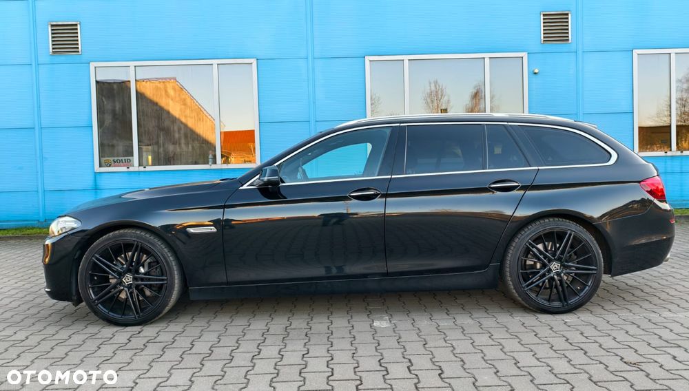 BMW Seria 5 525d - 7