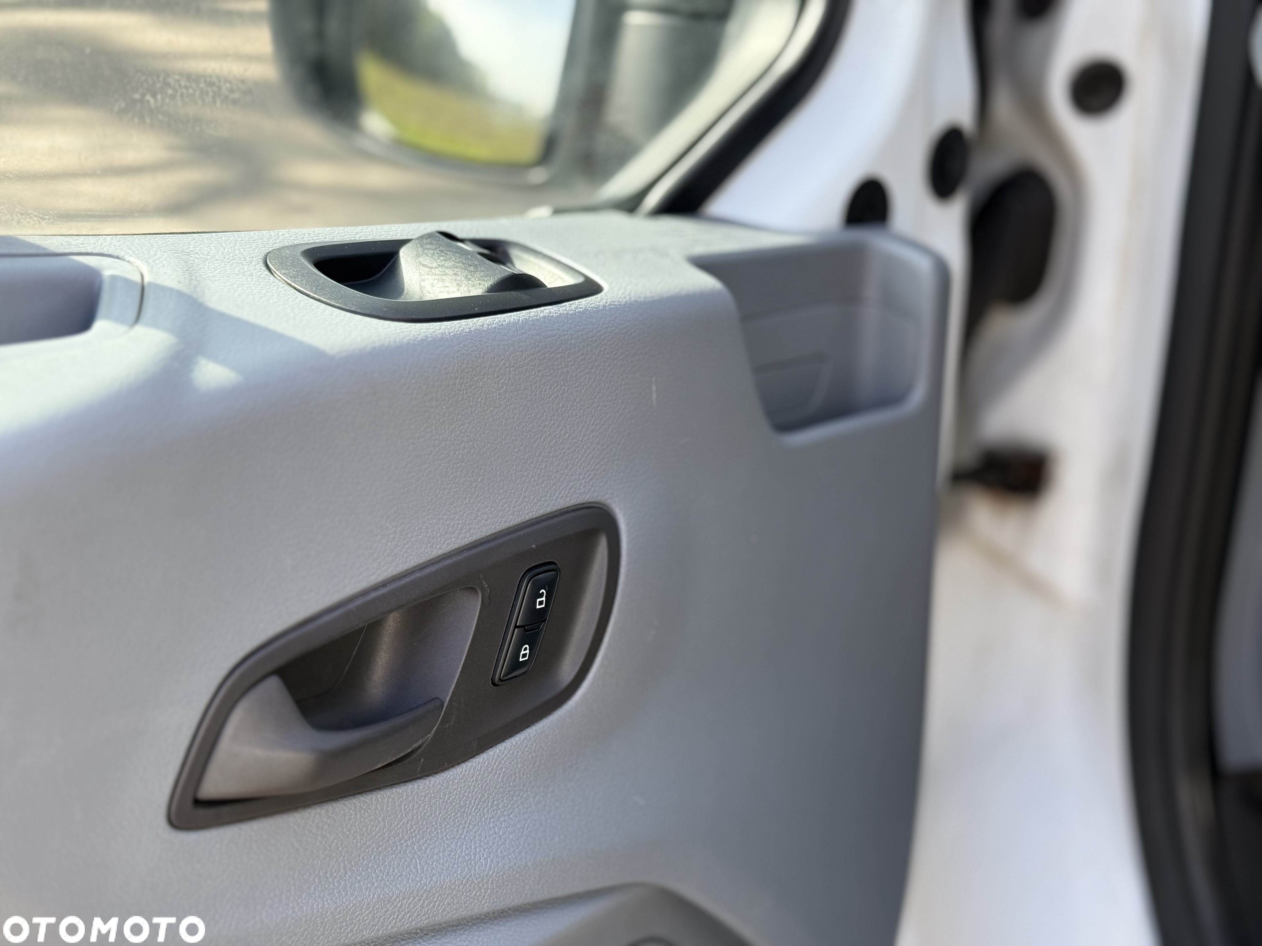Ford Transit - 22
