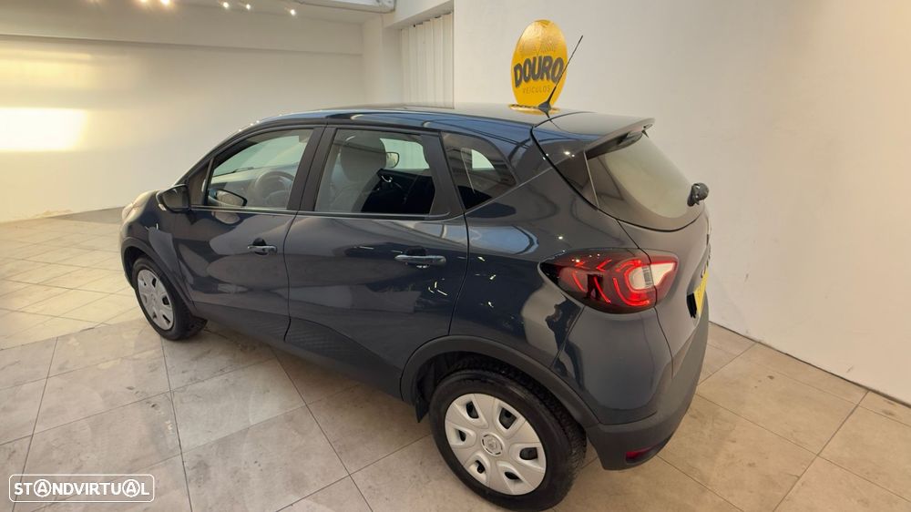 Renault Captur - 3