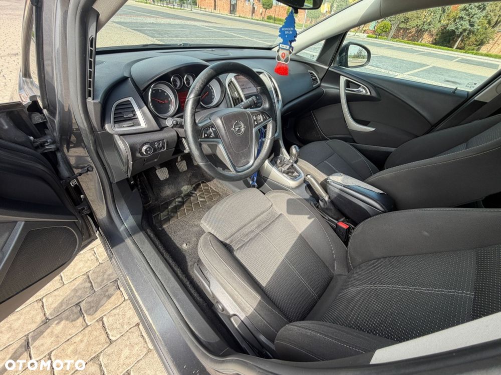 Opel Astra - 8
