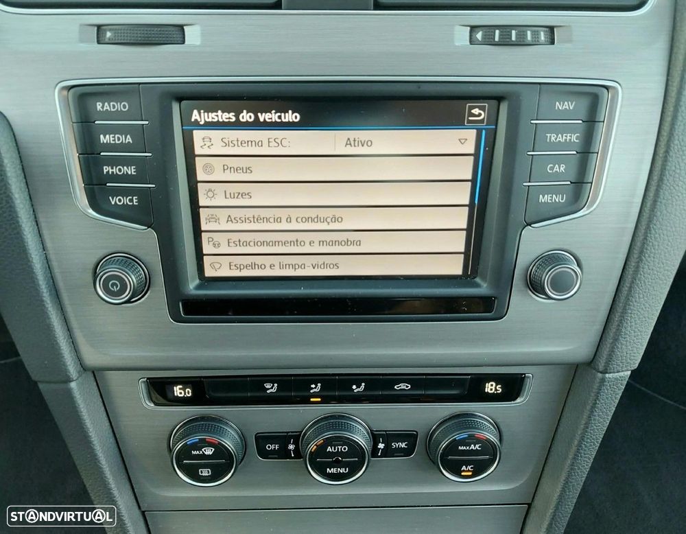 VW Golf 1.6 TDi GPS Edition - 35
