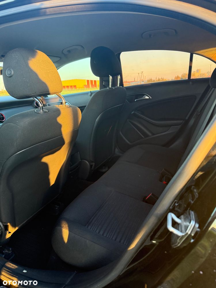Mercedes-Benz Klasa A 160 CDI AMG Line - 18