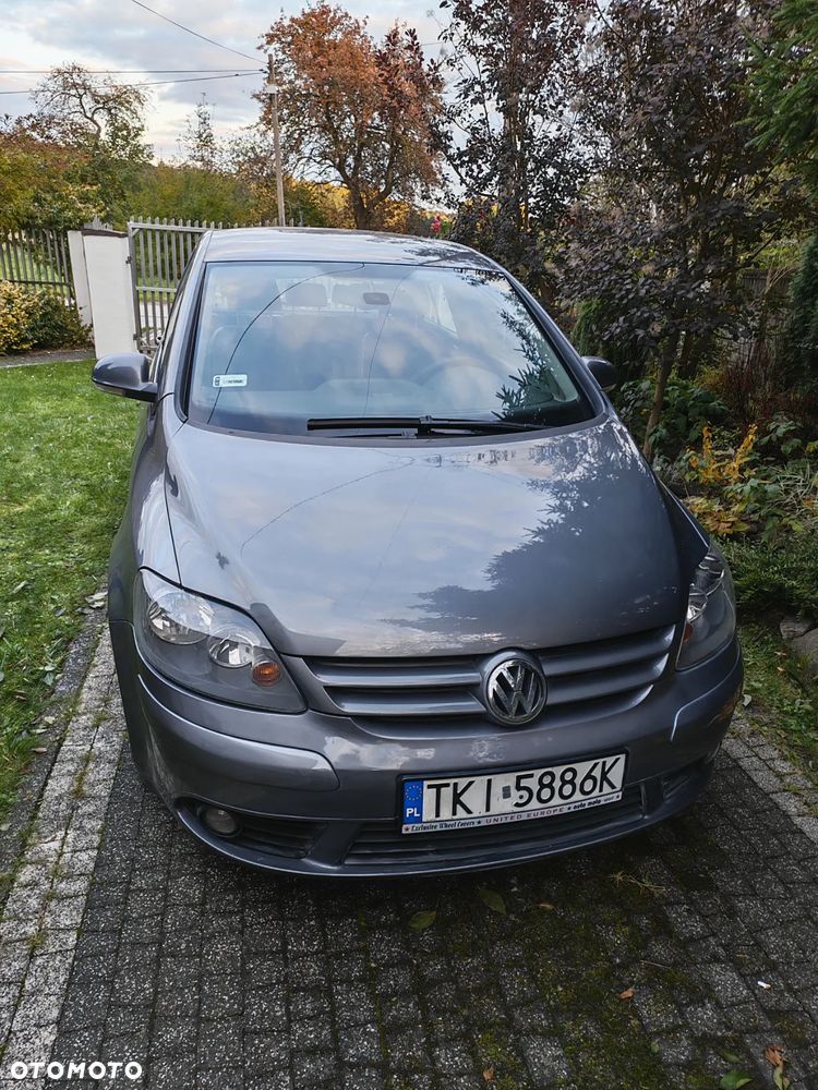 Volkswagen Golf Plus 2.0 TDI DPF Comfortline - 4