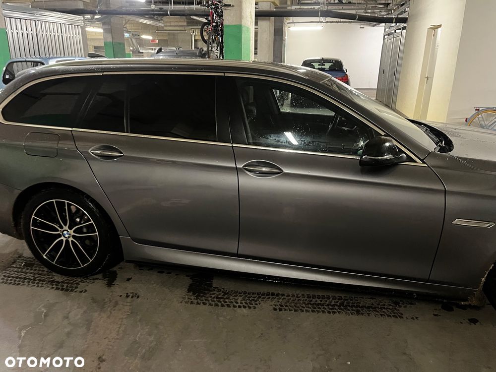 BMW Seria 5 520d - 8