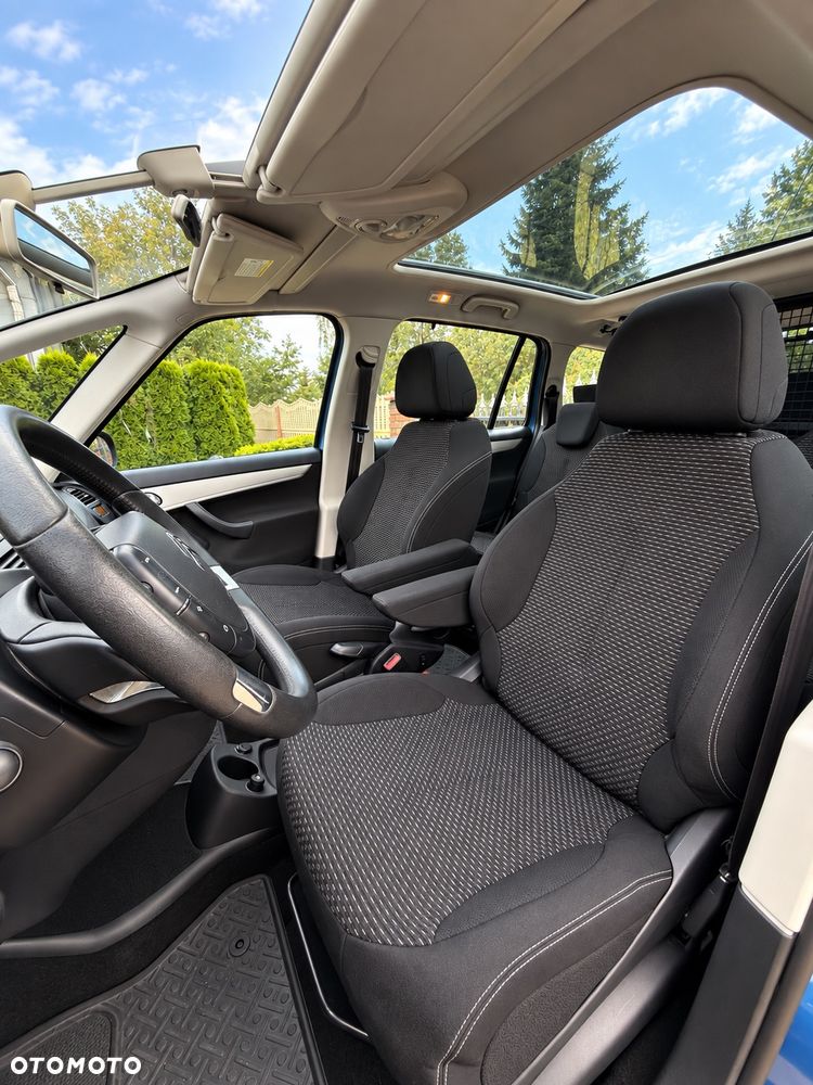 Citroën C4 Picasso 1.6 HDi FAP Exclusive - 17