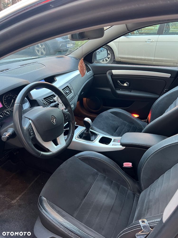 Renault Laguna 2.0 dCi Privilege - 6