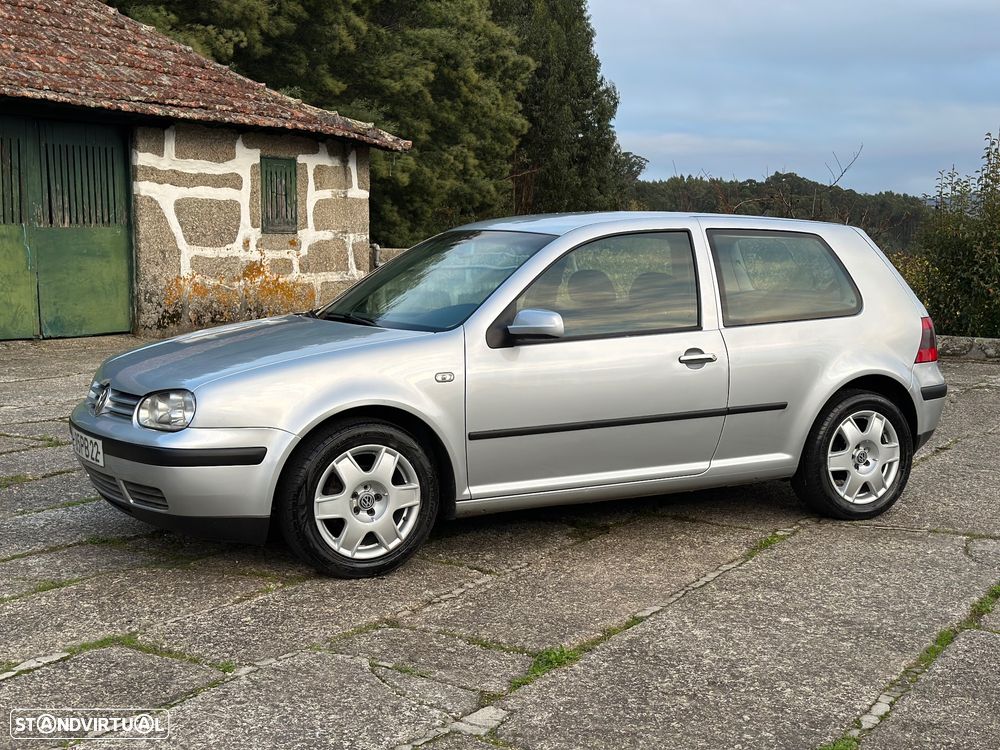 VW Golf 1.6i Confortline - 4