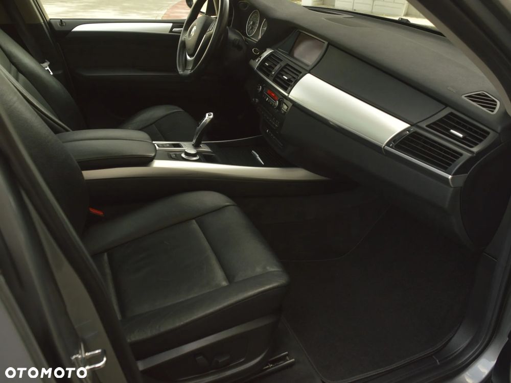 BMW X5 xDrive30d - 38