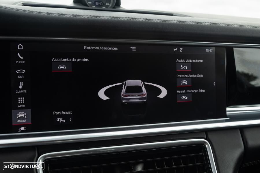 Porsche Panamera Sport Turismo 4 E-Hybrid - 45