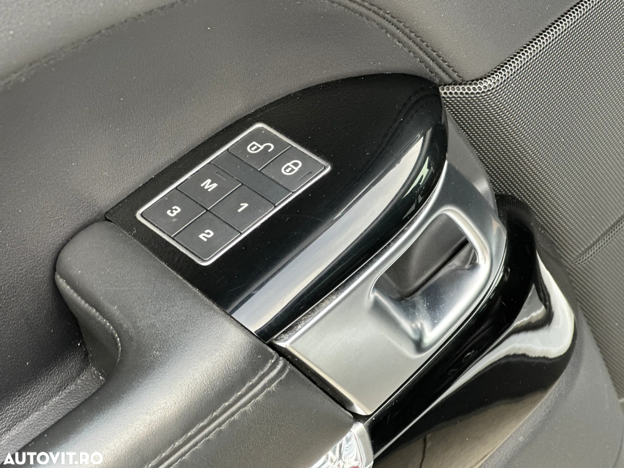 Land Rover Range Rover Vogue - 10
