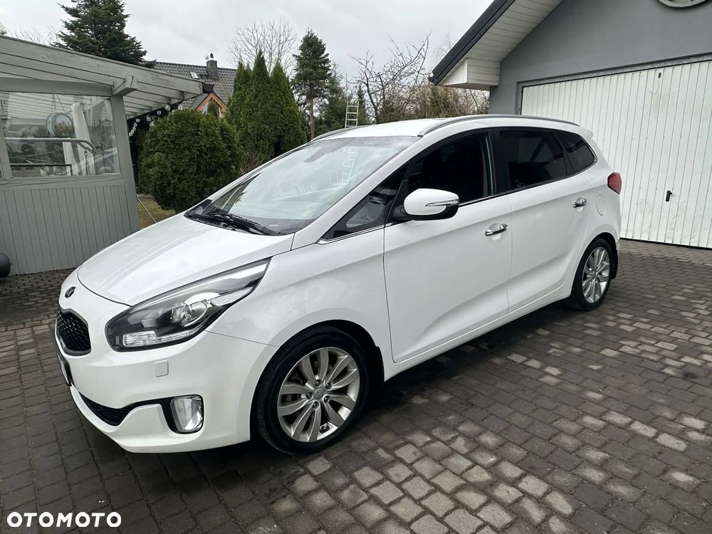 Kia Carens 1.7 CRDi 115 Dream Team Edition - 2