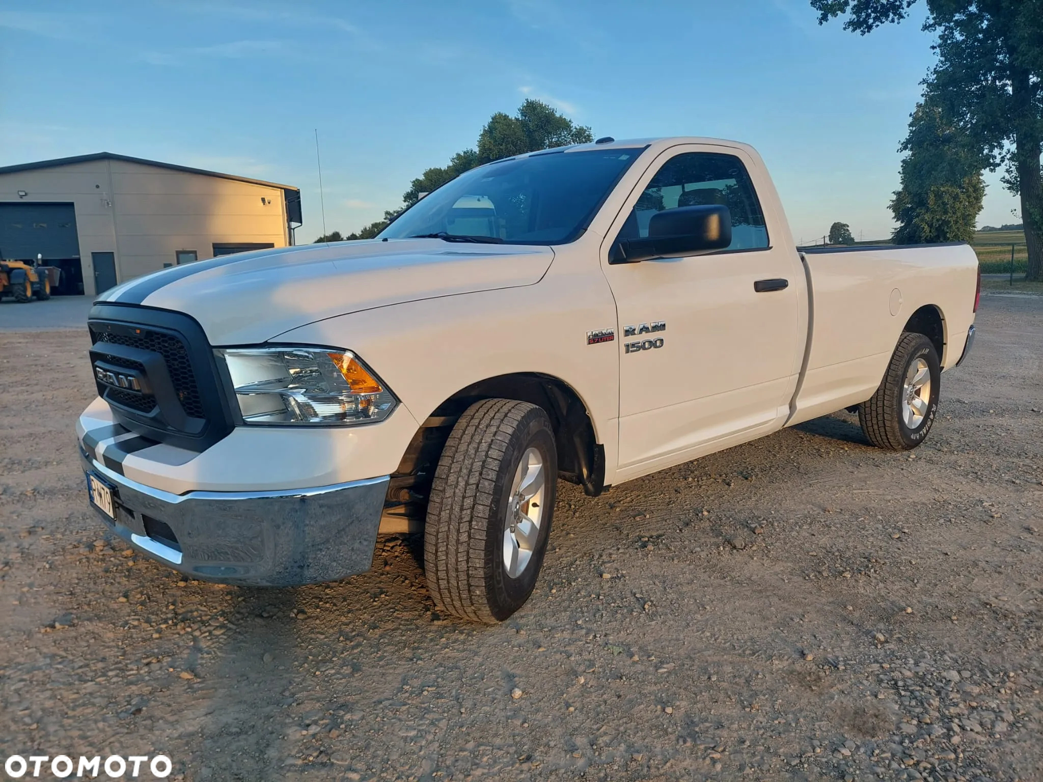Dodge RAM 1500 5.7 4x4 - 2