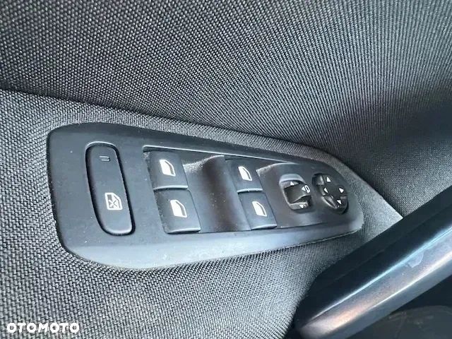 Peugeot 308 1.5 BlueHDi Access S&S - 16