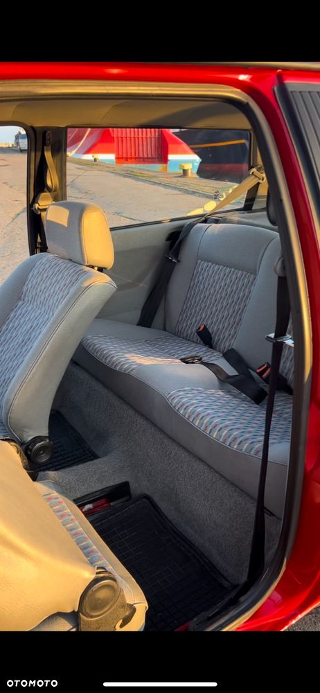 Volkswagen Polo 1.3 CL - 26