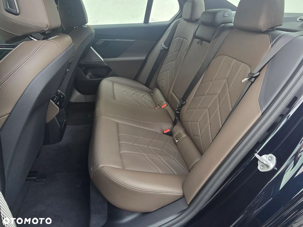 BMW Seria 5 520d xDrive mHEV M Sport - 10