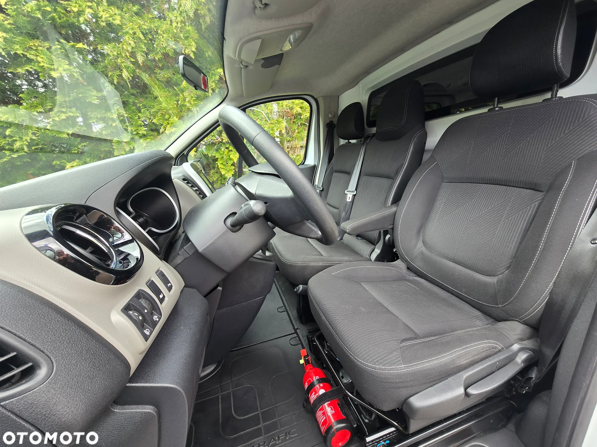 Renault Trafic - 14