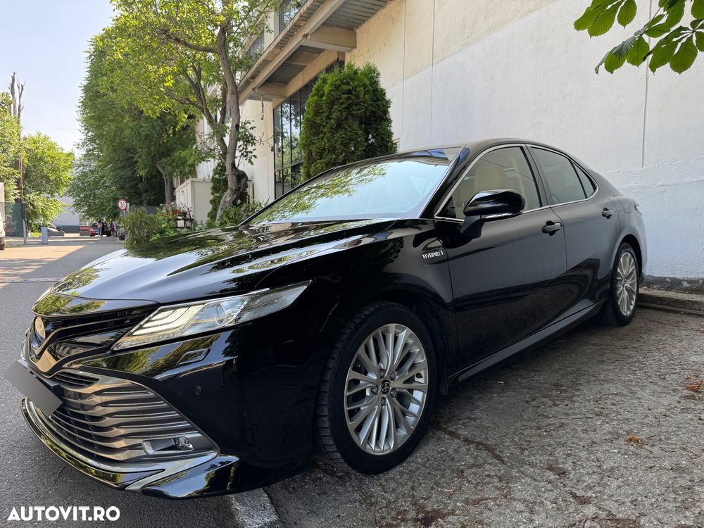 Toyota Camry 2.5 Hybrid Exclusive - 1