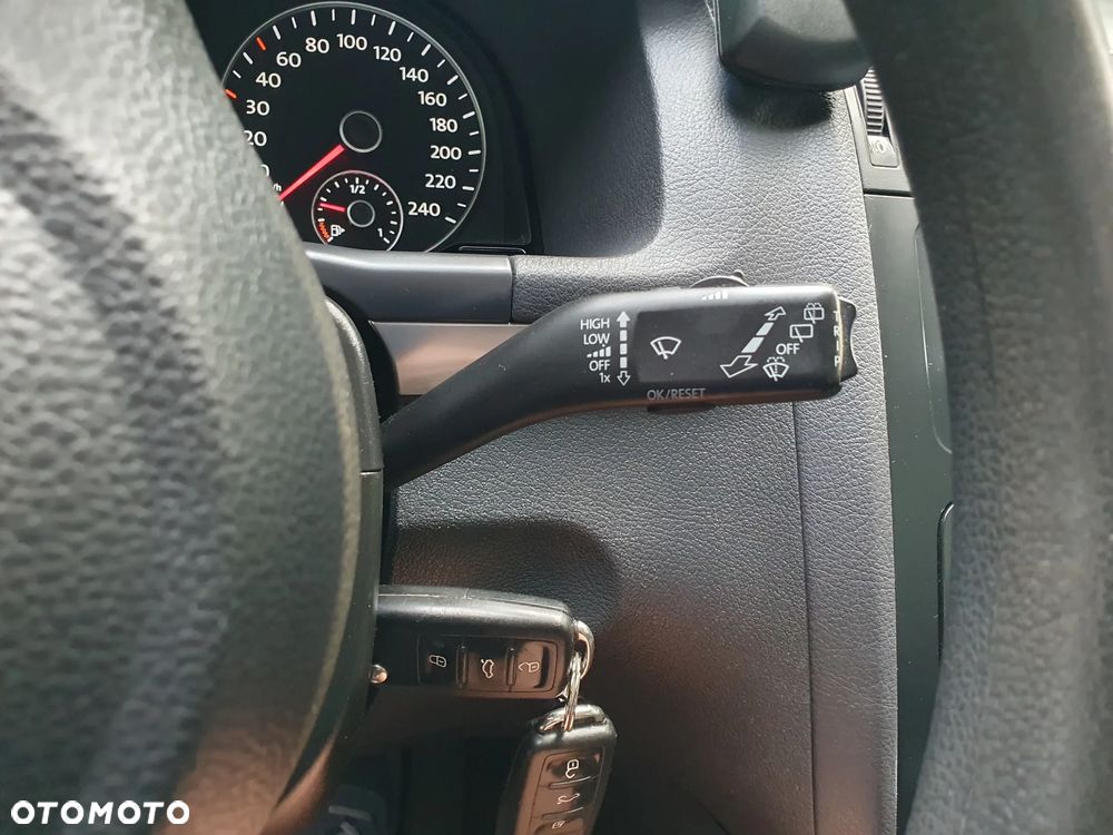 Volkswagen Touran 1.6 TDI DPF Comfortline - 17