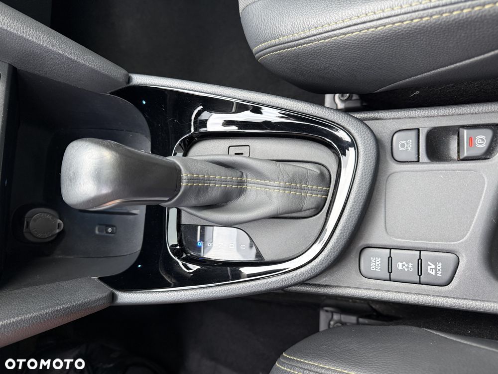 Toyota Yaris Cross Hybrid 1.5 Adventure - 29