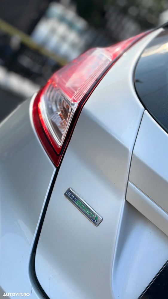 Ford Fiesta 1.0 EcoBoost Powershift Individual - 13