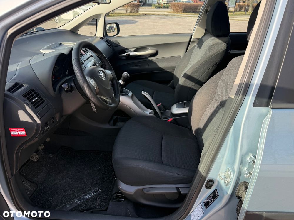 Toyota Auris 1.6 VVT-i Prestige Start - 7