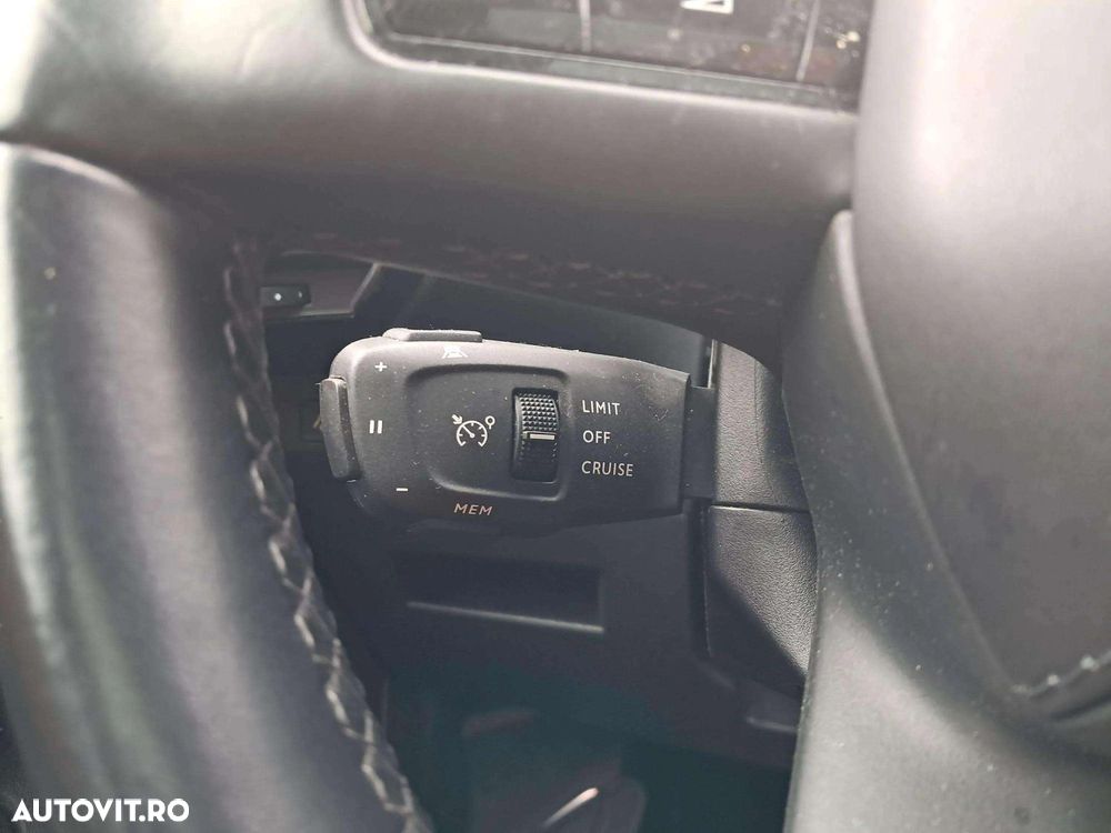 DS Automobiles DS 7 Crossback - 16