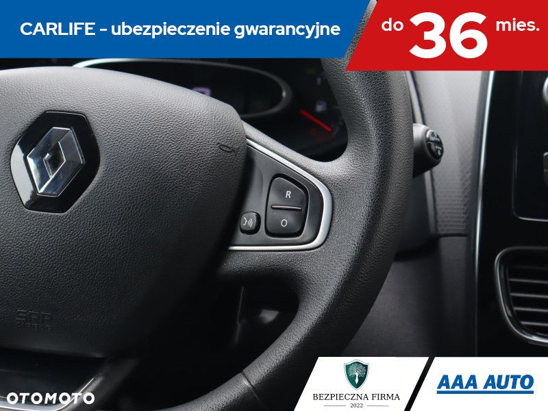 Renault Clio - 18