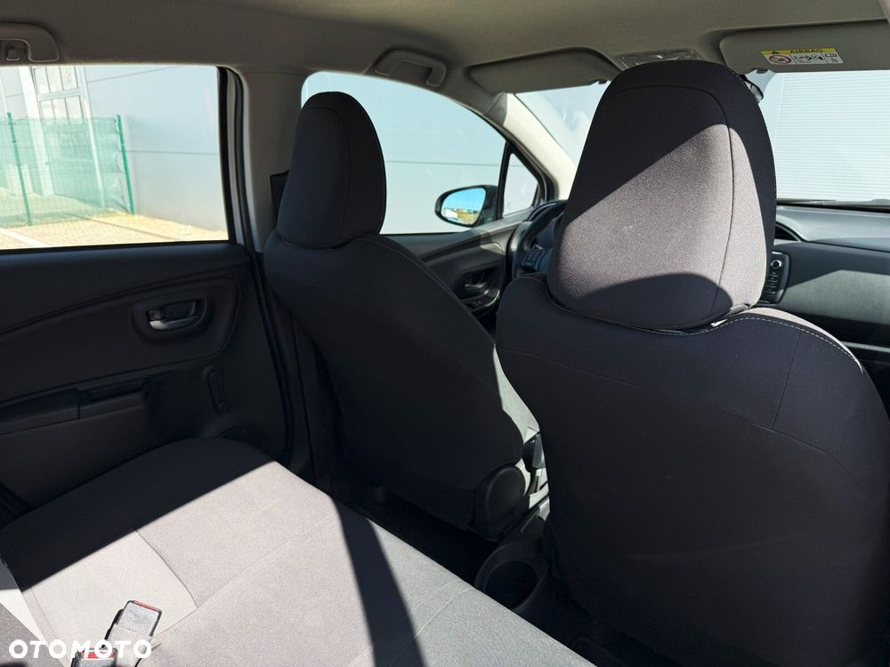 Toyota Yaris - 28