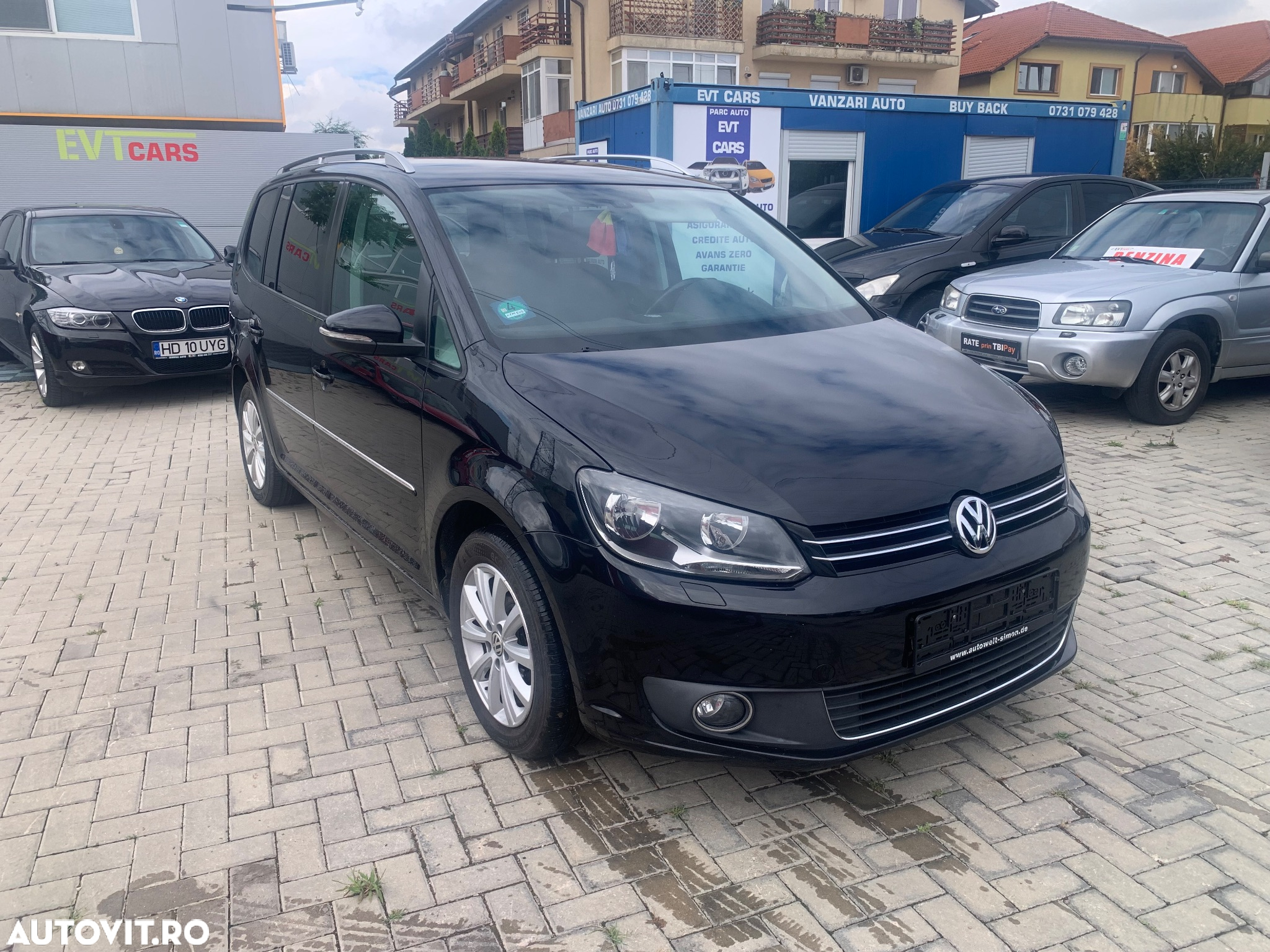 Volkswagen Touran 1.6 TDI Highline - 2