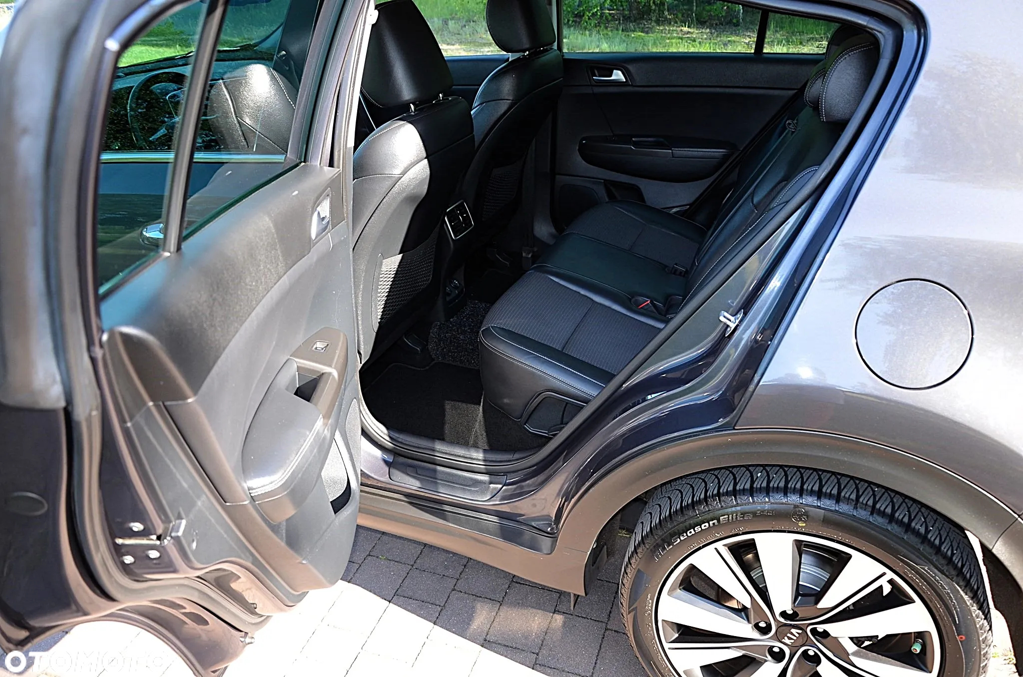 Kia Sportage 1.7 CRDI Business Line 2WD - 13