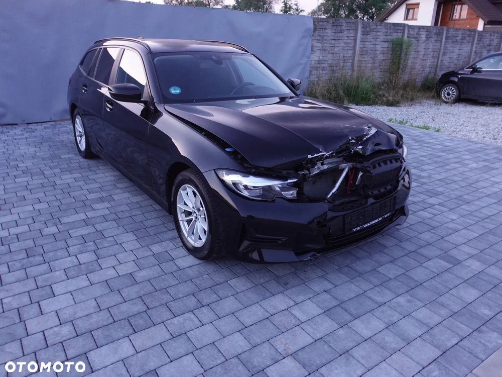 BMW Seria 3 320d - 9