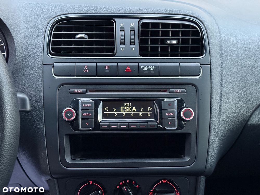 Volkswagen Polo - 16