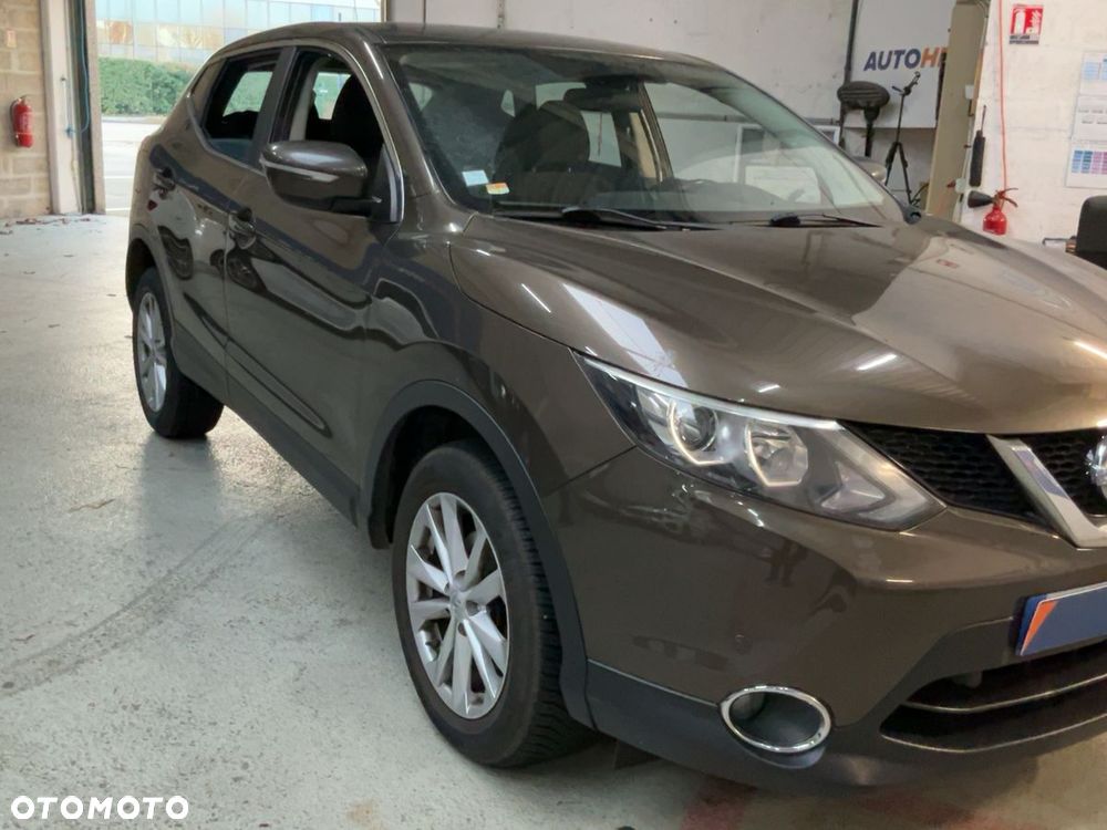 Nissan Qashqai - 2