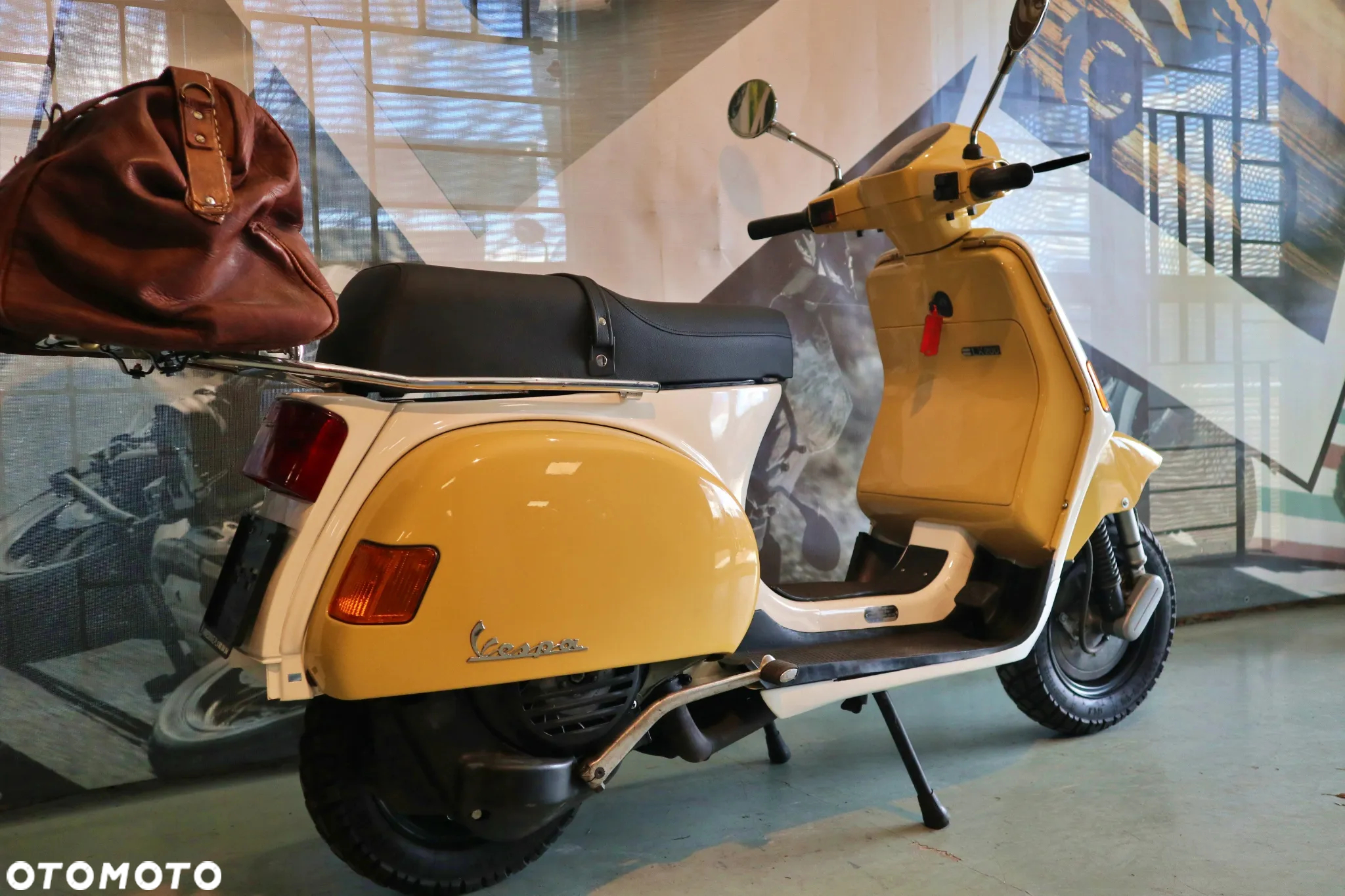 Piaggio Vespa - 13